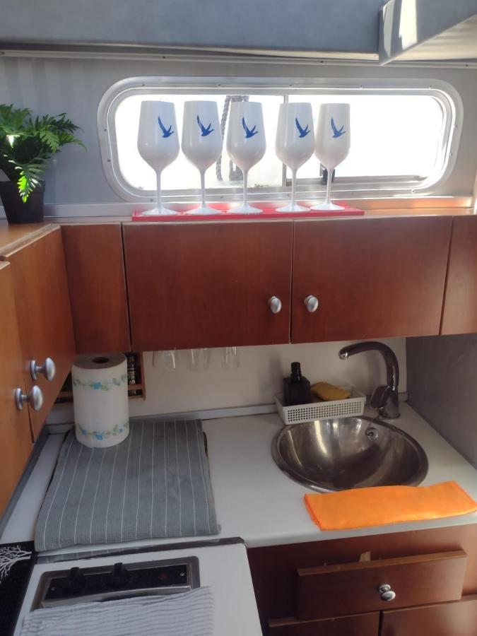 Yach Boat Hotel na wodzie Barcelona